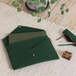 Document Folder/Laptop Case Forest Green